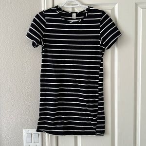 Cute T-shirt dress !!